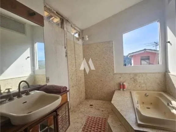 Imagem Casa / Resort com 3 dormitórios e 1 suíte em Condomínio - São Paulo