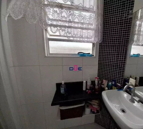Imagem Apartamento com 2 dormitórios à venda, 69 m² por R$ 450.000 - Boqueirão - Santos/SP