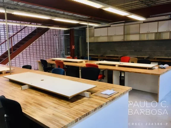 Imagem Vila Madalena - 248m² - Vão Livre - 5 vagas - Projeto Diferenciado