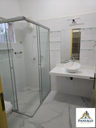 Imagem Casa aconchegante em condomínio, com 4 quartos, jardim e piscina, Cuiabá-MT
