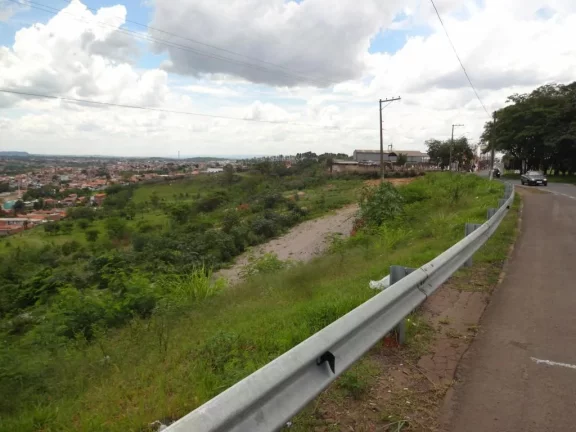 Imagem Ótimo investimento Área fica no início da Rodoviária Cornélio Pires, quase na Rotatória do cru...