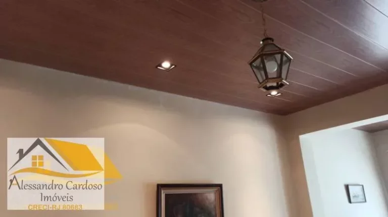 Imagem Vendo casa nas Braunes com 3 quartos