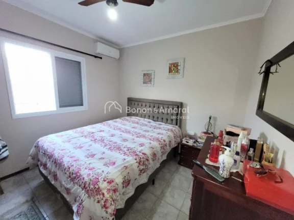 Imagem Casa térrea em Condomínio na cidade de Valinhos/SP, Com 3 dormitórios - sendo 1 suíte, armários...