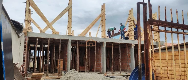 Imagem CASA RESIDENCIAL em JOINVILLE - SC, AVENTUREIRO