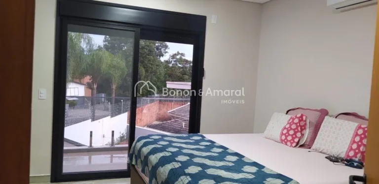 Imagem Casa Sobrado de Alto Padrão no Condomínio São Lourenço, Valinhos