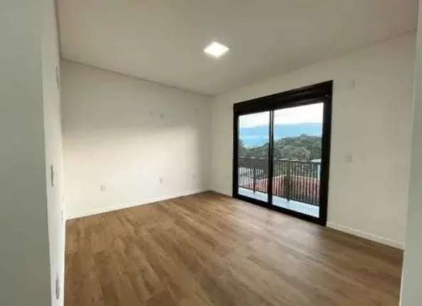 Imagem Casa à Venda, 202m2, 3 Dormitórios(1S), São Sebastião, Palhoça/SC
