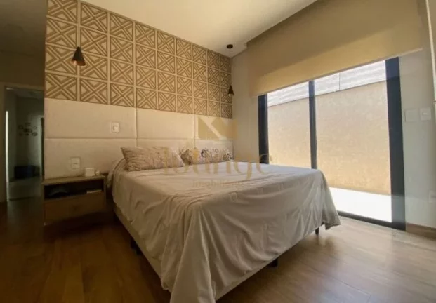 Imagem Casa À Venda em Condomínio Alphaville Zona Sul-Votorantim