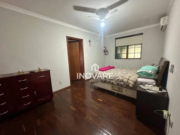 Imagem Casa com 4 dormitórios à venda, 400 m² por R$ 1.900.000,00 - Vila de Furnas - Itumbiara/GO