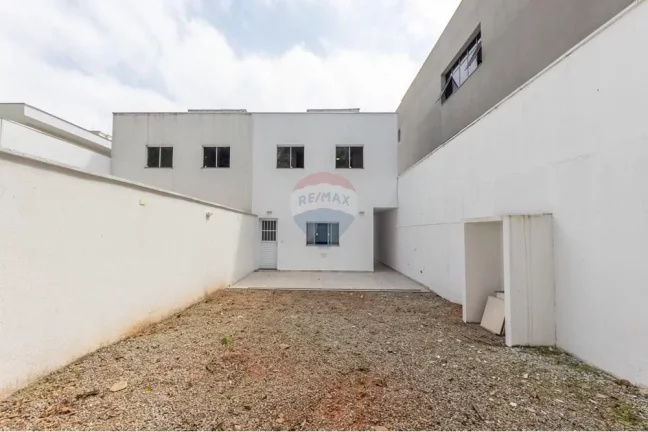 Imagem Sobrado novo com 3 súites e 2 vagas