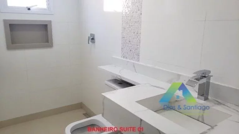 Imagem SÃO BERNARDO CAMPO Sobrado 170M², 3 suítes, espaço gourmet, 4 vagas, ótima localização e valor !!!