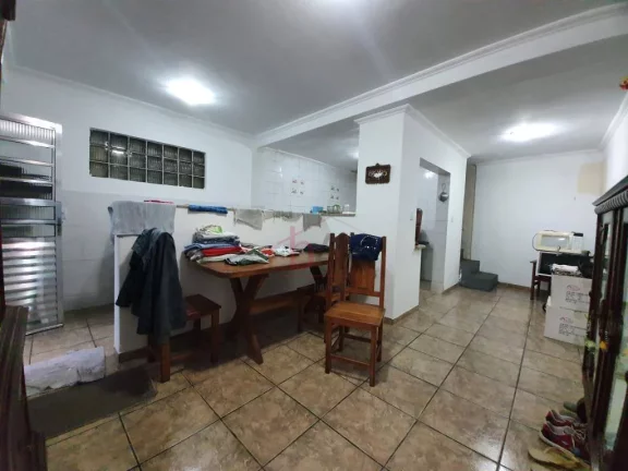 Imagem Casa de Vila a Venda Taboão da Serra com 2 quartos, 2 vagas. 93m² de área.