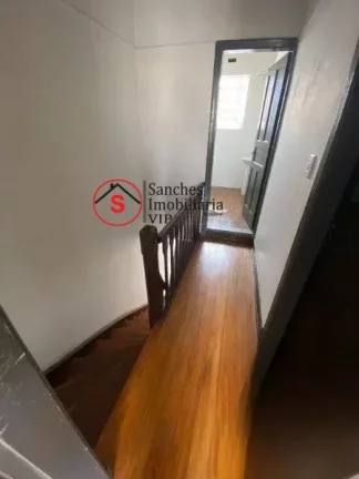 Imagem SOBRADO A VENDA NA MOOCA Excelente sobrado com 125m, podendo ser utilizado para finalidade residencial ou comercial. 5 x 25 de terreno São 03 andare