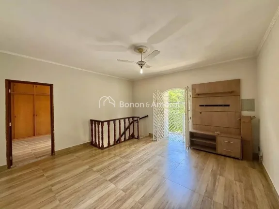 Imagem Casa disponível para locação no Jardim Santa Genebra II, com 180 m² em Campinas.
Imóvel de fren...