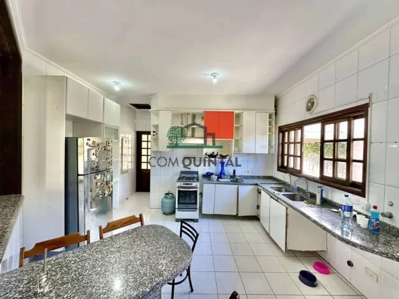 Imagem Casa com 3 Quartos à Venda, 1 m² em Jardim Ana Estela - Carapicuíba
