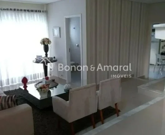 Imagem BelÃ­ssimo sobrado Ã  venda em condomÃ­nio fechado em Valinhos/SP. A residÃªncia conta com 3 dormitÃ...