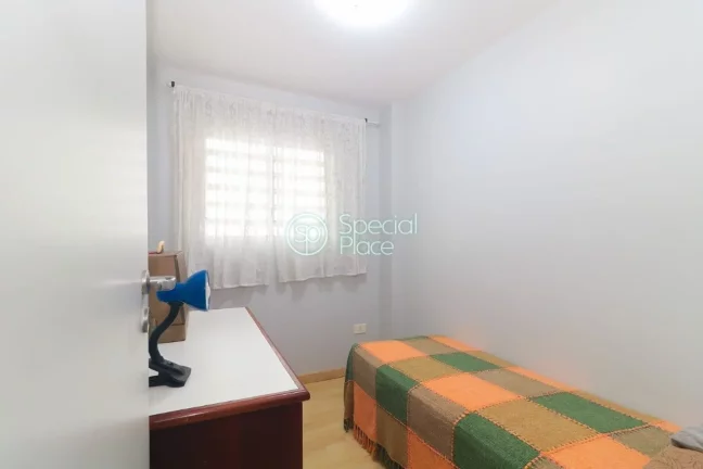 Imagem Ótimo apartamento em Moema. São 125m2 de área privativa, 3 dormitórios e 1 vaga na garagem. Sala...
