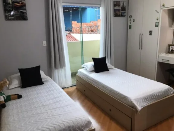 Imagem Sobrado para Venda por R$850.000,00 com 350m², 4 dormitórios, 4 suites e 4 vagas - Vila curuça, São paulo / SP - Cód. BDI28866