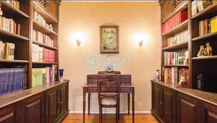 Imagem Amplo apartamento com 205m² no Jardim Paulista. Living muito claro e espaçoso, 03 dormitórios, se...