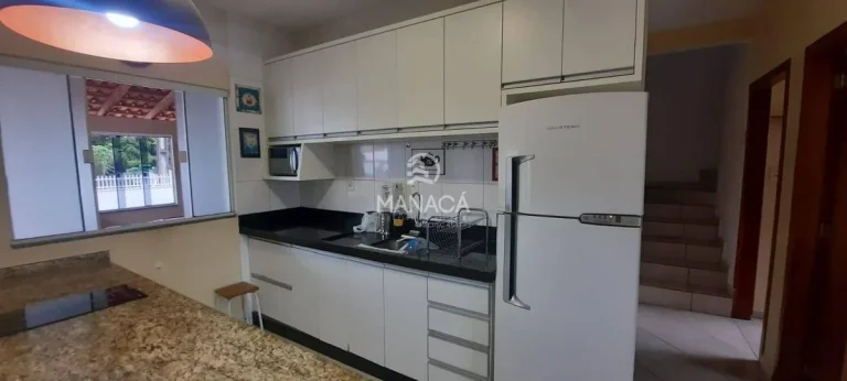 Imagem Sobrado com 6 quartos para venda no bairro Itajuba - Barra Velha - SC