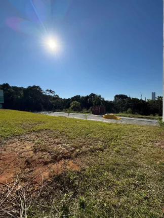 Imagem Terreno com 382,51m² em condomínio fechado no bairro Nova Esperança em Balneário Camboriú