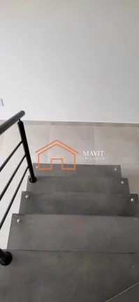 Imagem Imperdível! Casa à venda em Joinville-SC, bairro Nova Brasília. 2 quartos, 1 sala, 2 banheiros, 1 vaga de garagem. Aproveite!