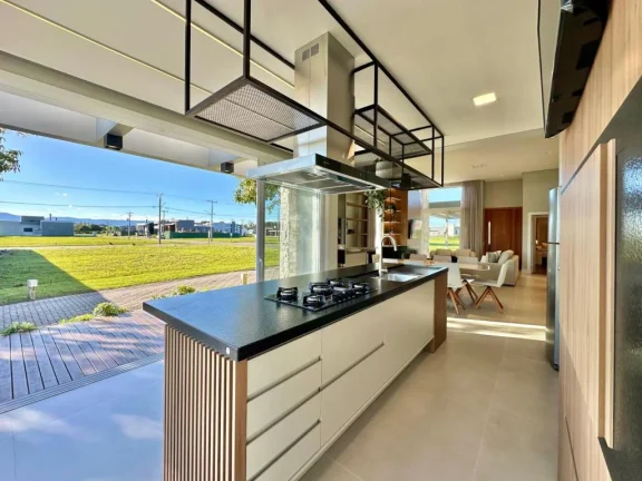 Imagem Casa em Condominio 4 Dormitórios - Bairro Arroio Teixeira