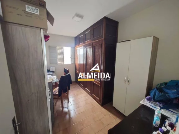 Imagem Casa com 3 dormitórios à venda, 163 m² por R$ 410.000,00 - Vila Elizabeth (BNH) - Rio Claro/SP