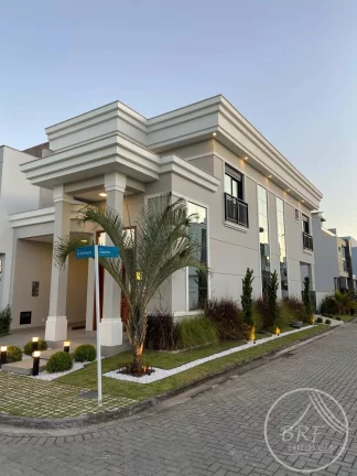 Vendo casa de alto padrão em condomínio fechado em Biguaçu (SC)