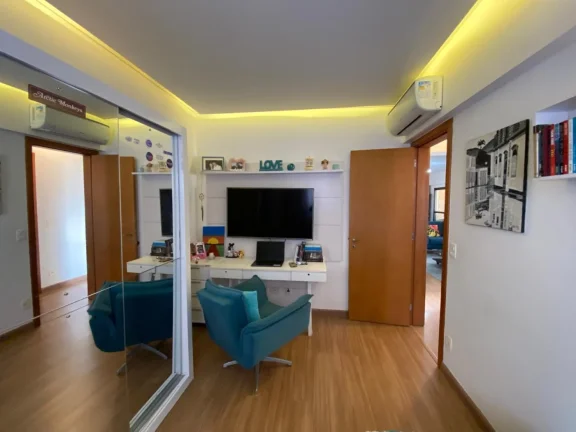 Imagem Lindo apartamento a venda em Santos na Ponta da Praia