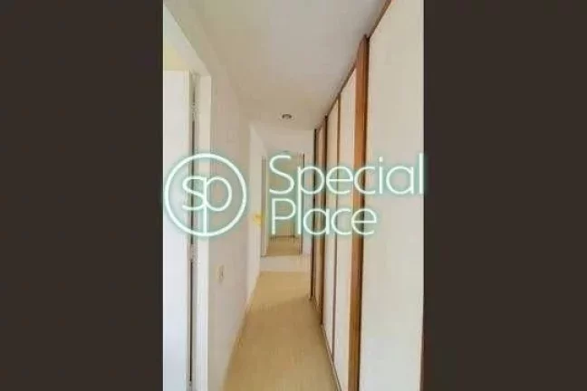Imagem Moema Pássaros - Ótima localização Apartamento com bastante luz natural, dormitórios e cozinha ...