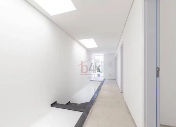 Imagem Casa à venda em Condomínio Fechado 4 suítes