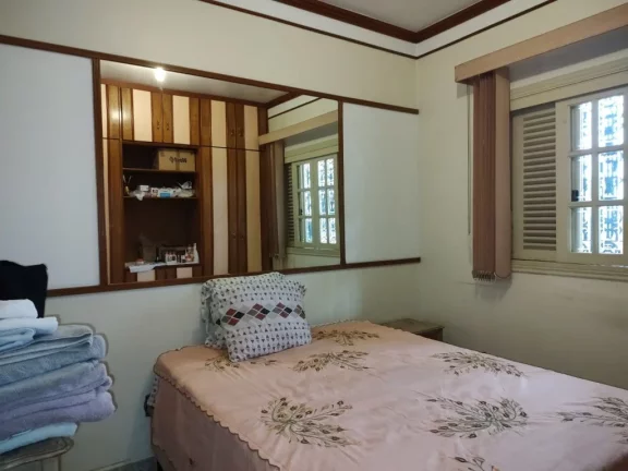 Imagem Imperdível casa à venda em São Paulo-SP, Vila Londrina: 5 quartos, 3 suítes, 7 banheiros, 5 vagas de garagem, 450m².