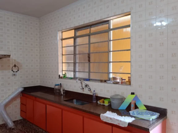Imagem CASA TERREA À VENDA COM 2 DORMITÓRIOS E 3 VAGAS NA VILA DAS MERCES !!