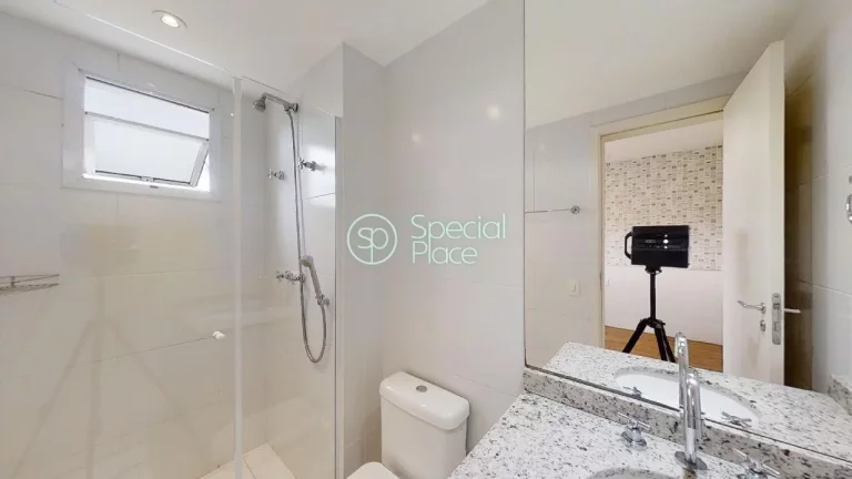 Imagem Apartamento com 220m² na Granja Julieta voltado para a Hípica de Santo Amaro. Amplo living com var...