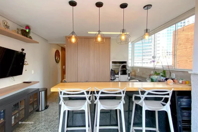 Imagem Este apartamento localizado em Belo Horizonte oferece uma combinação perfeita de conforto e pratic...