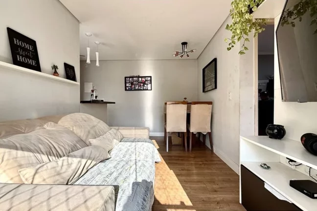 Imagem Apartamento à Venda com 46m², Varanda, Móveis Planejados, Conforto e Lazer à Porta de Casa