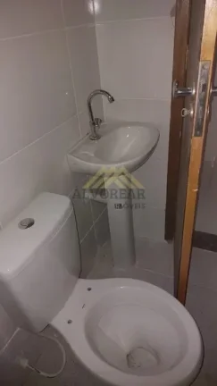 Imagem Apartamento de 02 Dormitorios á 600 metros da Estação