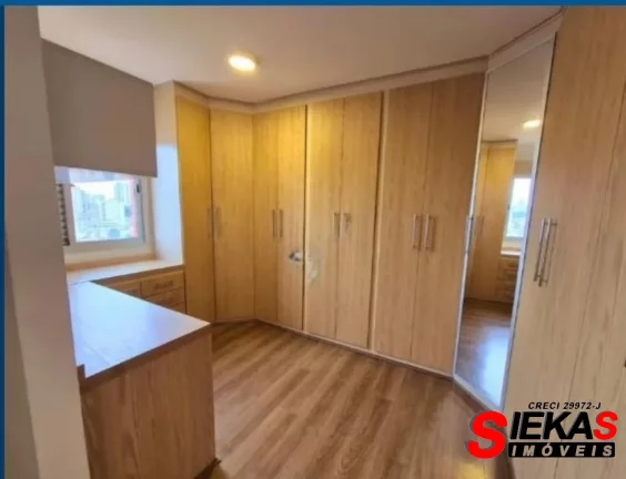 Imagem Imperdível oferta de apartamento à venda em São Paulo-SP, no bairro Carrão! 3 quartos, 1 suíte, 1 sala, 2 banheiros, 2 vagas de garagem e 80m² de área.