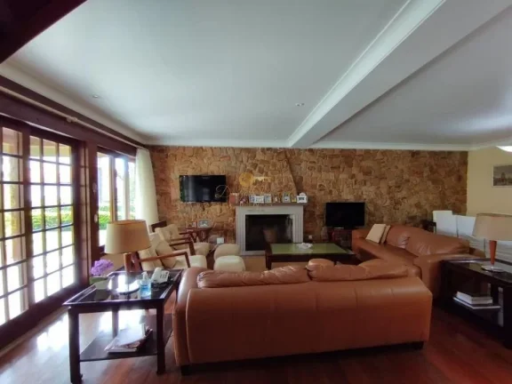 Imagem Casa em Condomínio para Venda em Teresópolis / RJ no bairro Alto