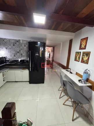 Imagem Apartamento com 1 dormitório à venda, 44 m² por R$ 310.000,00 - Portinho - Cabo Frio/RJ