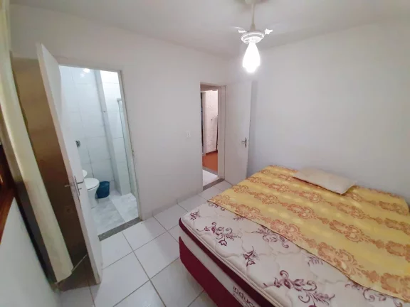 Imagem Chácara, 15.000 mts2, 03 Quartos, Sala Ampla, Piscina, Sauna, Lagoa Dourada, Guarapari - ES