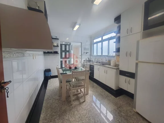 Imagem Cobertura duplex mobiliada, 4 quartos, Algodoal - Cabo Frio