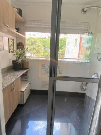 Imagem Apartamento 2 dormitórios, sala ampla, varanda com vista livre, cozinha americana com móveis plane...