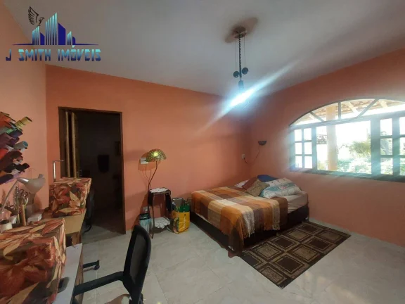 Imagem CASA ESTILO CAMPESTRE, COM ÓTIMOS ESPAÇOS. TERRENO 1.800m². REGIÃO NOBRE