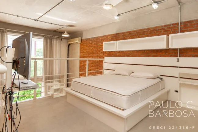 Imagem Itaim Bibi Venda - Loft com 1 Suíte - 2 Vagas - Varanda - 79m²