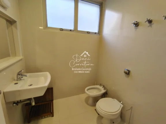 Imagem Imperdível oportunidade reformado: Apartamento de 3 quartos na Vila Luis Antônio, Guarujá-SP, 150,25m² e 1 vaga de garagem!