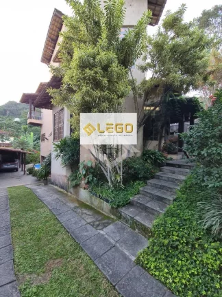 Imagem Excelente casa em condomínio fechado em Jacarepaguá