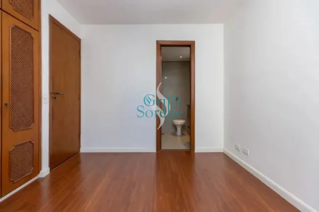 Imagem Cobertura Duplex à Venda em Indianópolis - São Paulo/SP.
