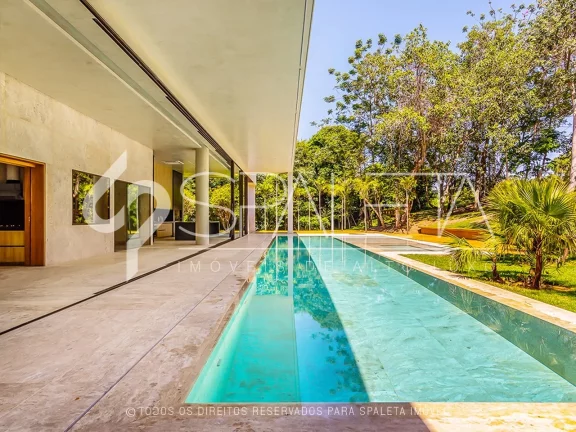 Belíssima mansão com elevador e acabamento impecável à venda no Terras de São José I