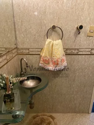 Imagem Imperdível! Apartamento à venda no Centro de Aracaju. Condomínio Edifício DEL REY. 3 quartos, 1 suíte, 1 sala, 3 banheiros, 1 vaga de garagem, 122m²!